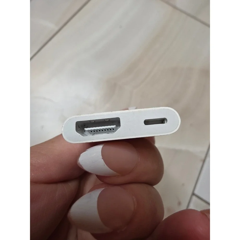 Apple Lightning Digital‎ AV Adapter HDMI Model A1438 White for iPhone iPad F3
